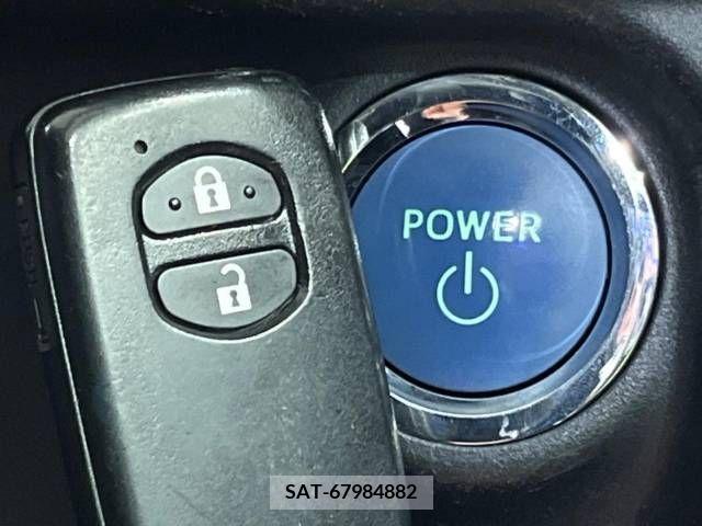 Toyota AQUA 2015-07 395657-7