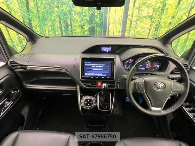 Toyota ESQUIRE 2017-10 297220-1