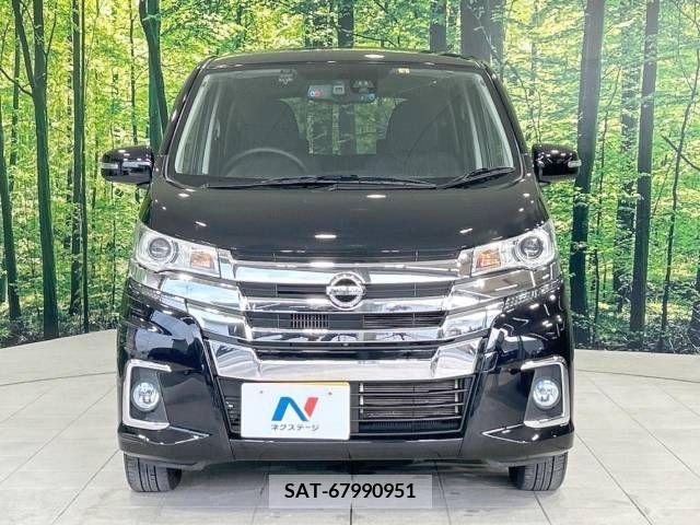 Nissan DAYZ 2015-12 353463-14