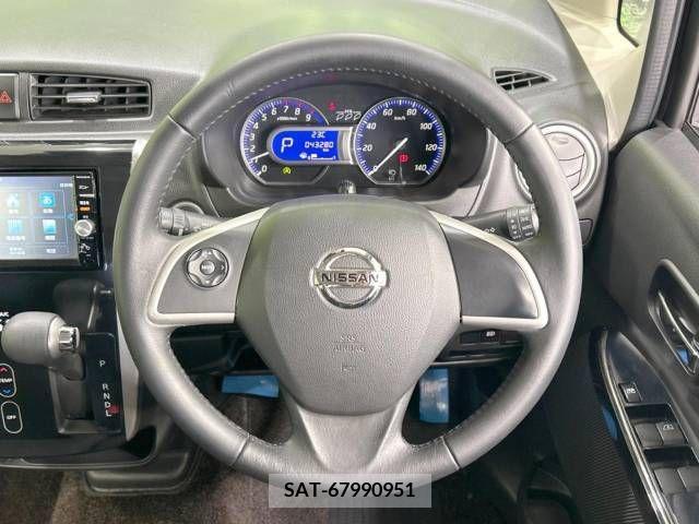Nissan DAYZ 2015-12 353463-11