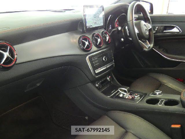 Amg CLA-CLASS 2018-05 332554-1