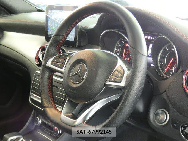 Amg CLA-CLASS 2018-05 332554-15