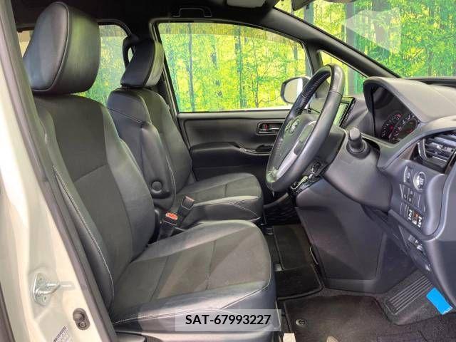 Toyota NOAH 2018-11 206147-8
