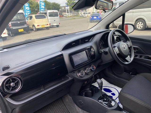 Toyota VITZ 2018-08 6201-18