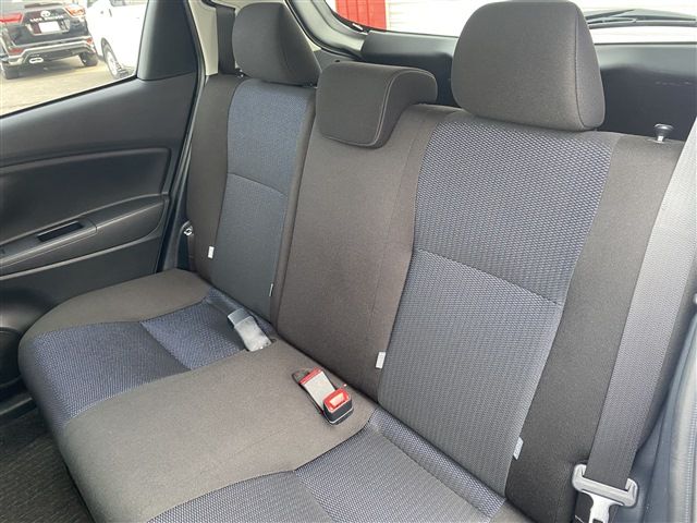 Toyota VITZ 2018-08 6201-16