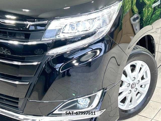 Toyota NOAH HYBRID 2017-08 365180-13