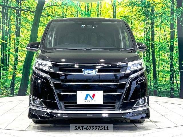 Toyota NOAH HYBRID 2017-08 365180-15