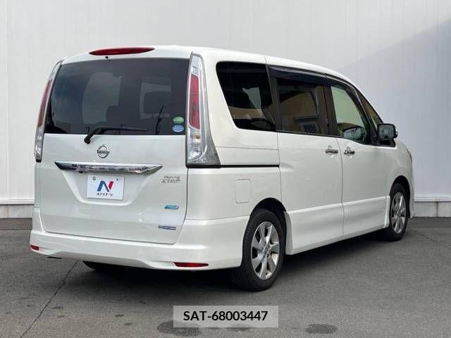 Nissan SERENA 2012-06 324915-18