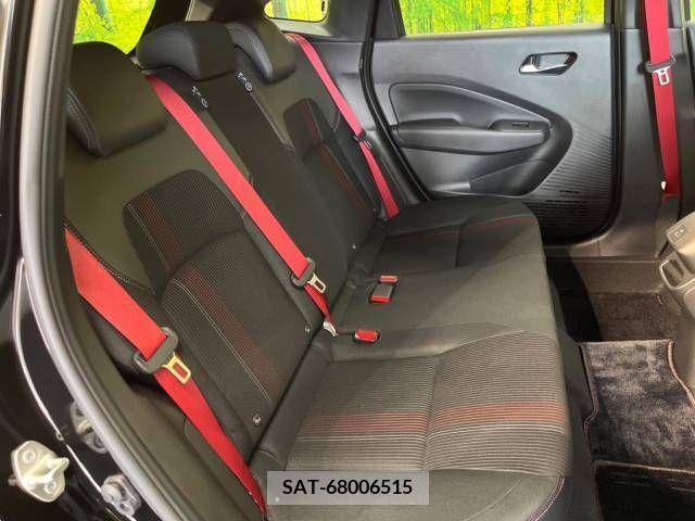 Nissan AURA 2022-01 261469-9