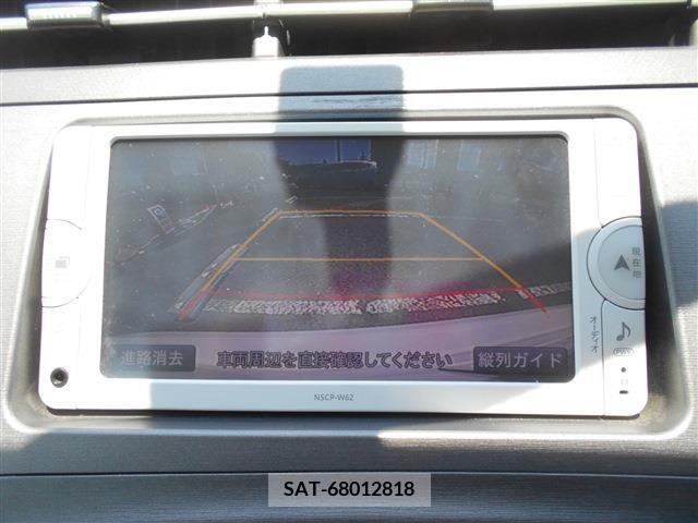 Toyota PRIUS 2012-10 327355-12