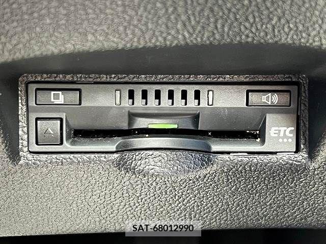 Toyota PRIUS 2017-10 366367-7