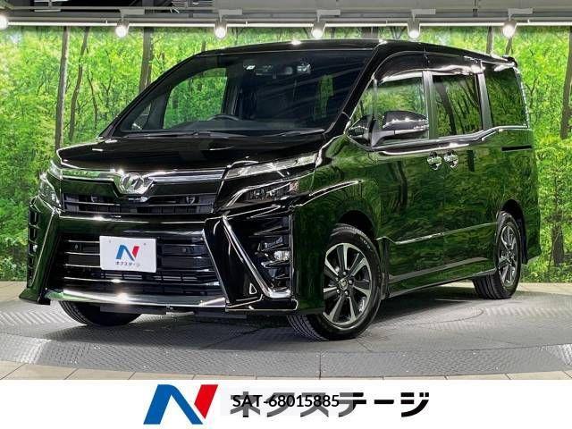 Toyota VOXY 2019-06 370468-0