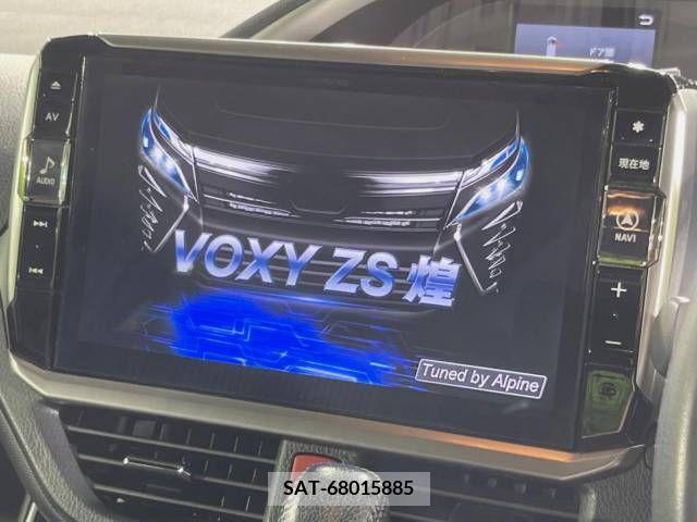 Toyota VOXY 2019-06 370468-2