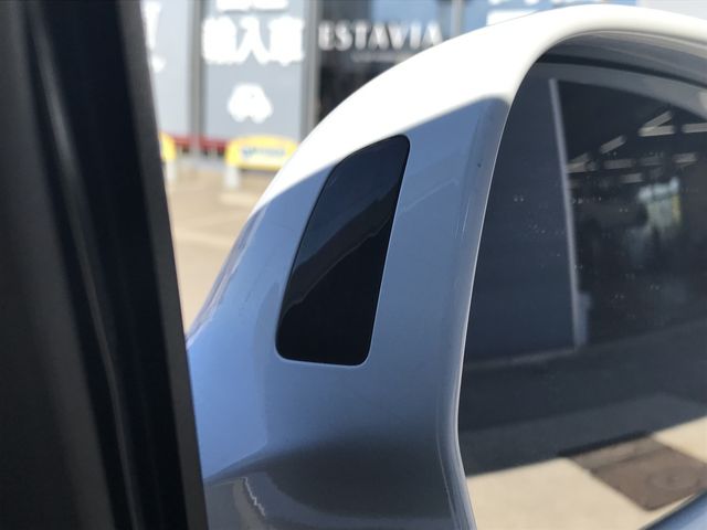 Audi Q3 2018-12 16630-17