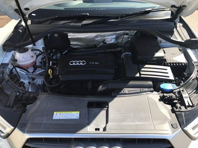Audi Q3 2018-12 16630-29