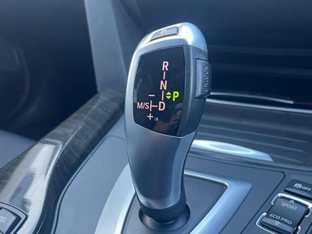 Bmw 3 SERIES 2015-08 21315-11