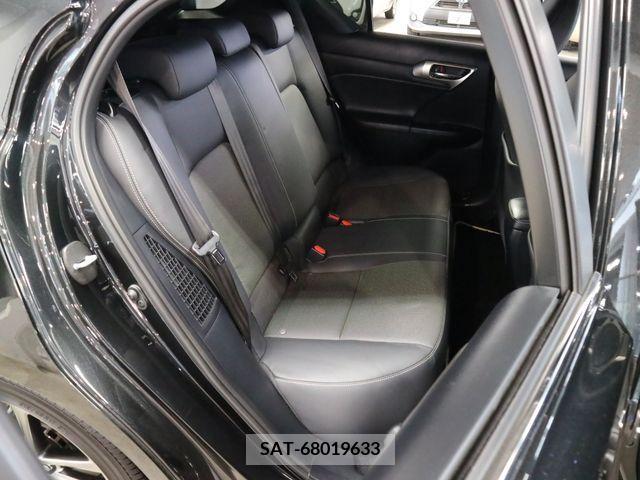 Lexus CT 2019-07 362721-12
