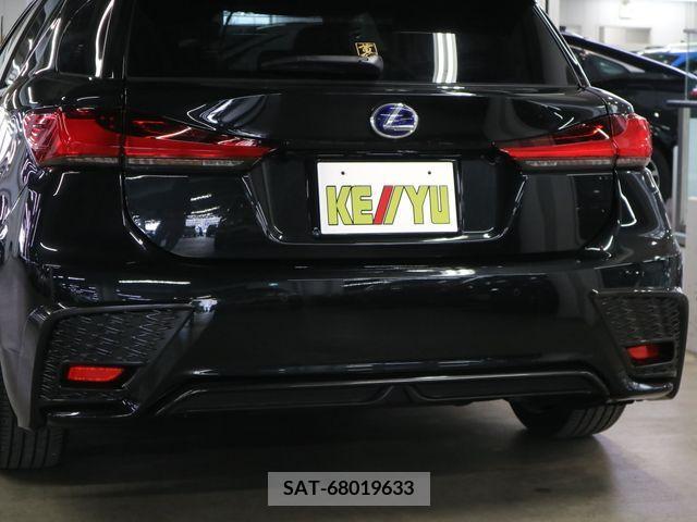 Lexus CT 2019-07 362721-27