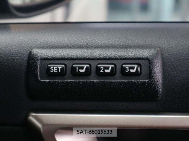 Lexus CT 2019-07 362721-22