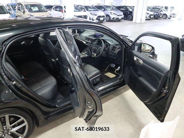 Lexus CT 2019-07 362721-10