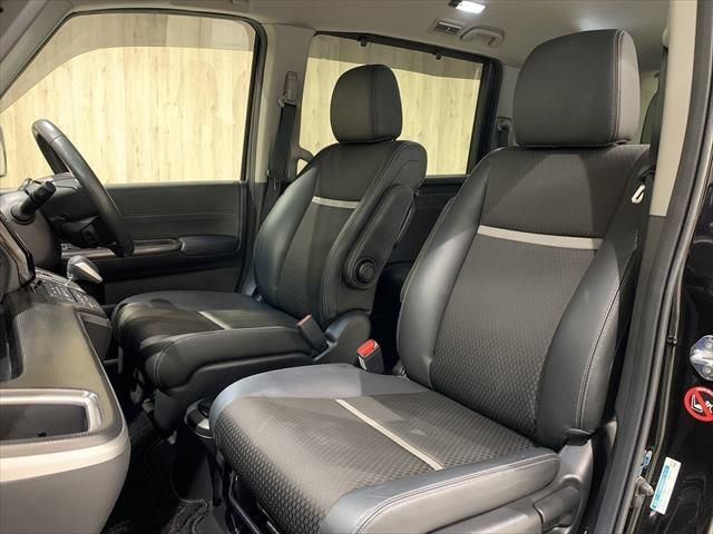 Honda e 2018-12 193646-22