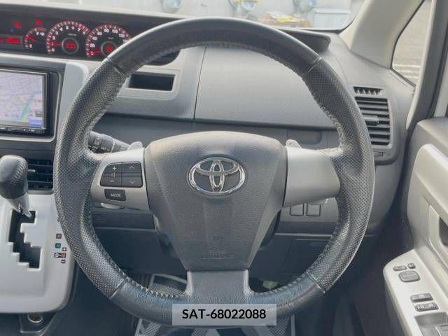 Toyota VOXY 2012-11 253823-15