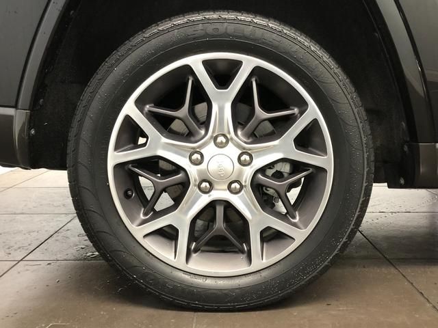 Jeep GRAND CHEROKEE 2018-06 190298-9