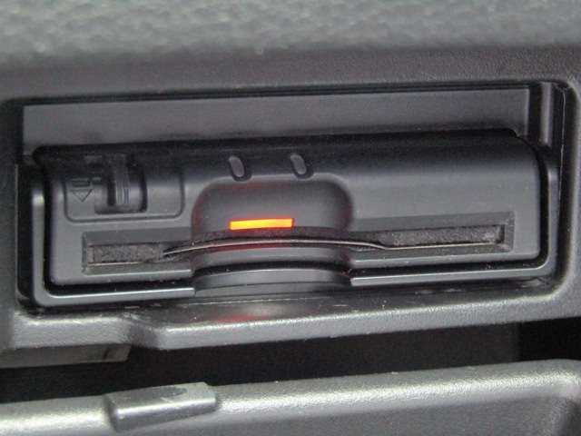Nissan SERENA 2018-02 20638-14