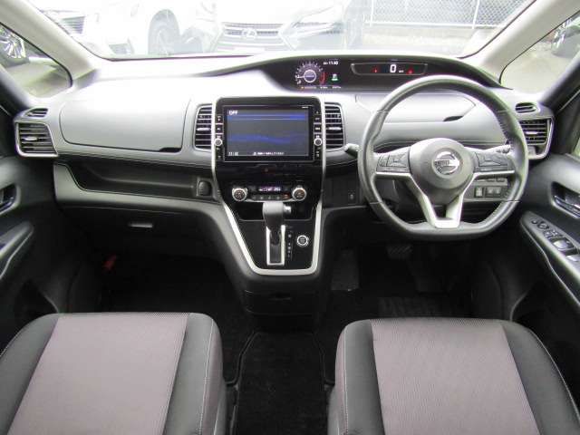 Nissan SERENA 2018-02 20638-7