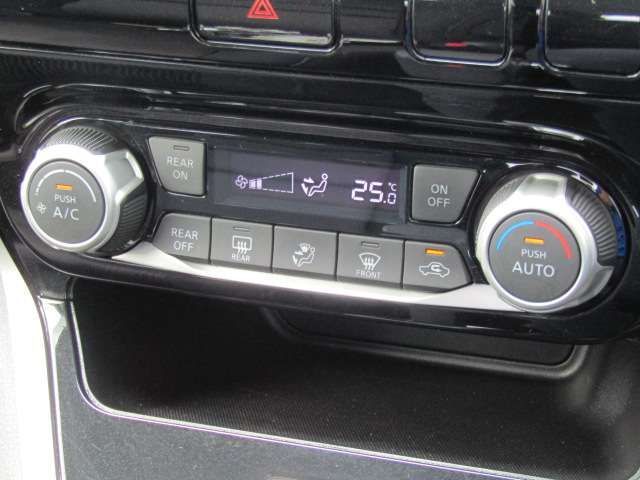 Nissan SERENA 2018-02 20638-13