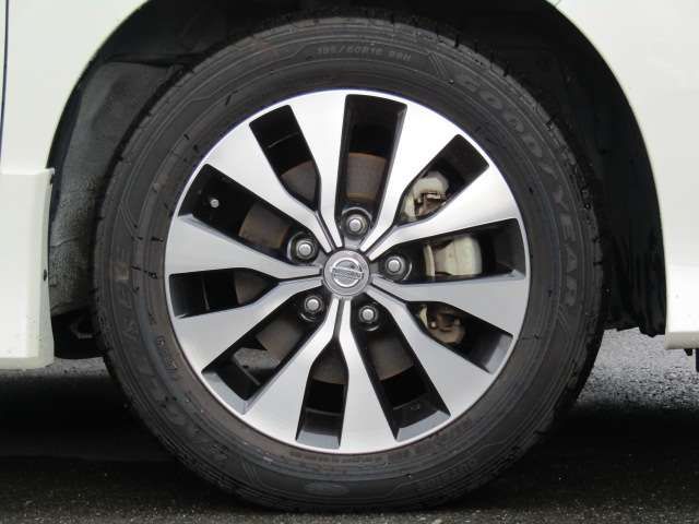 Nissan SERENA 2018-02 20638-6