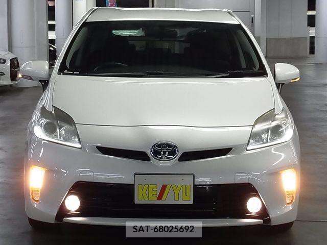 Toyota PRIUS 2013-07 366545-4