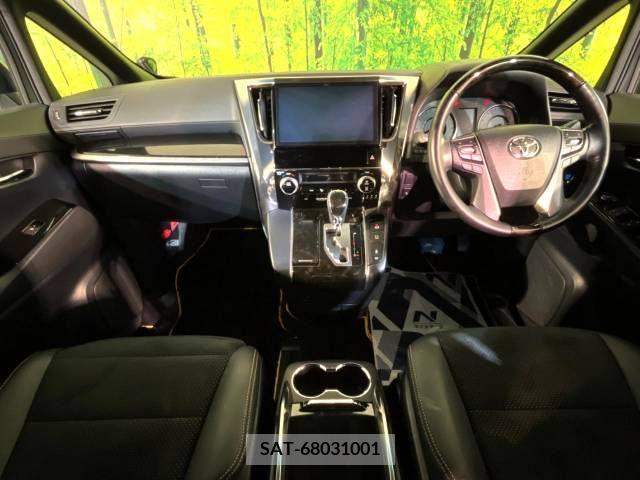 Toyota VELLFIRE 2017-06 394747-1