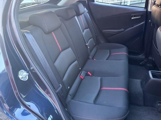 Mazda DEMIO 2015-07 27910-20