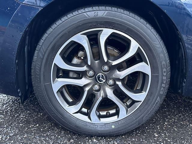 Mazda DEMIO 2015-07 27910-15