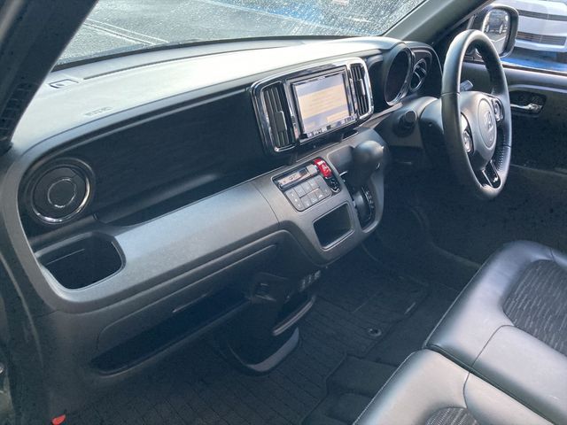 Honda N-ONE 2018-10 196234-4