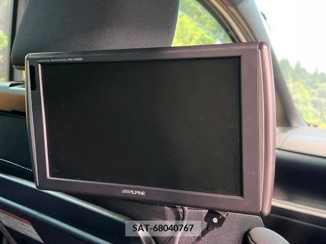 Toyota VOXY 2019-05 219385-4