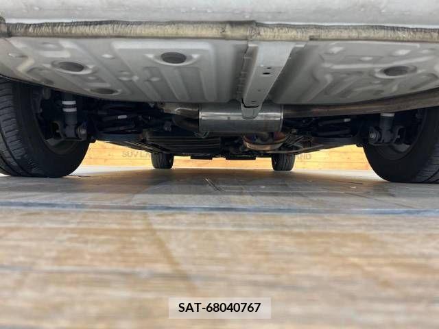 Toyota VOXY 2019-05 219385-19