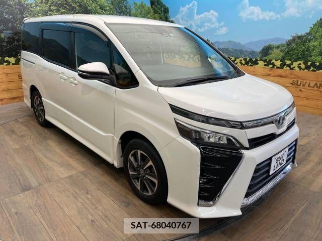 Toyota VOXY 2019-05 219385-16