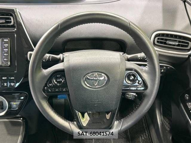 Toyota PRIUS PHV 2019-08 282589-8