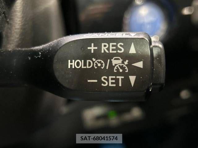 Toyota PRIUS PHV 2019-08 282589-6