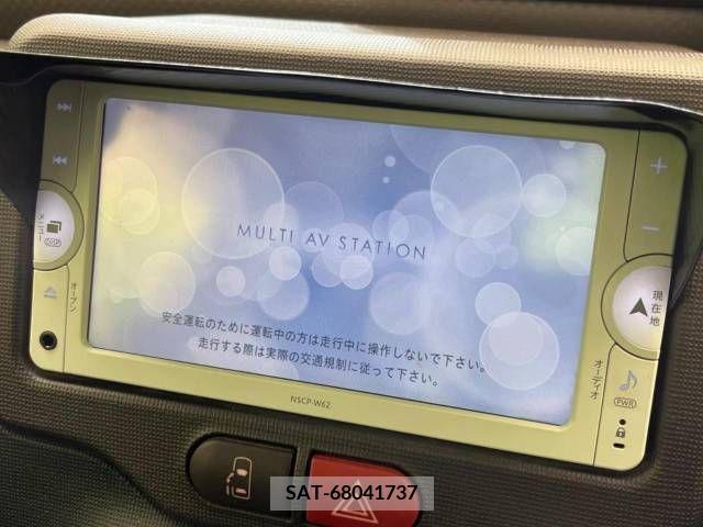Toyota SPADE 2013-02 253142-2