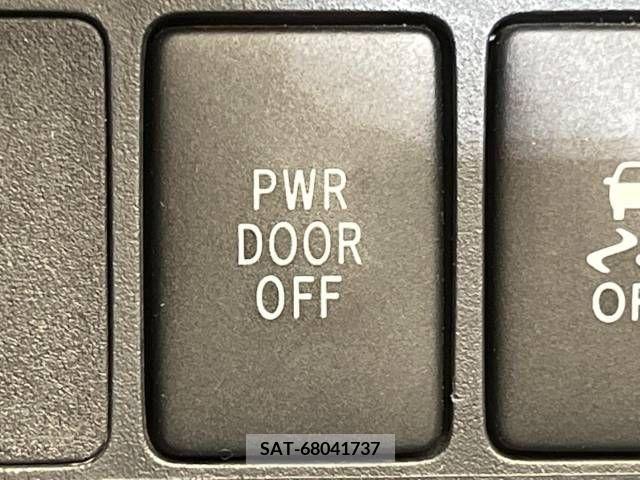 Toyota SPADE 2013-02 253142-4
