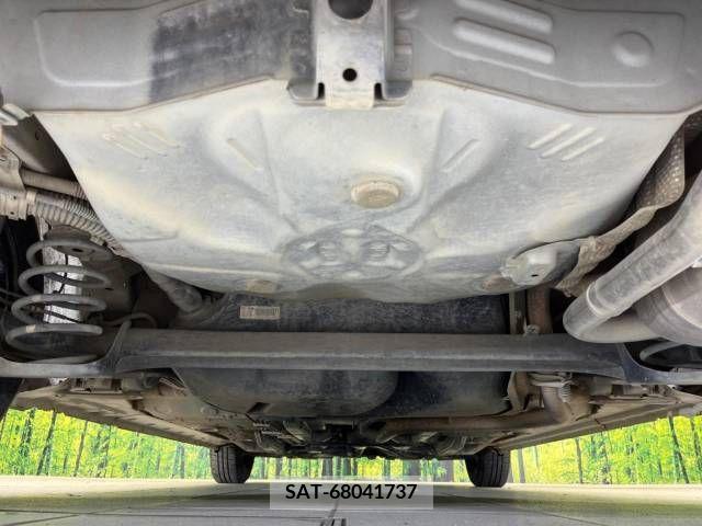 Toyota SPADE 2013-02 253142-19