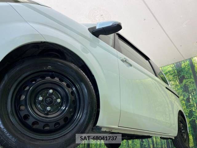 Toyota SPADE 2013-02 253142-13
