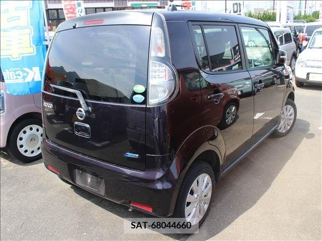 Nissan MOCO 2013-10 324562-2