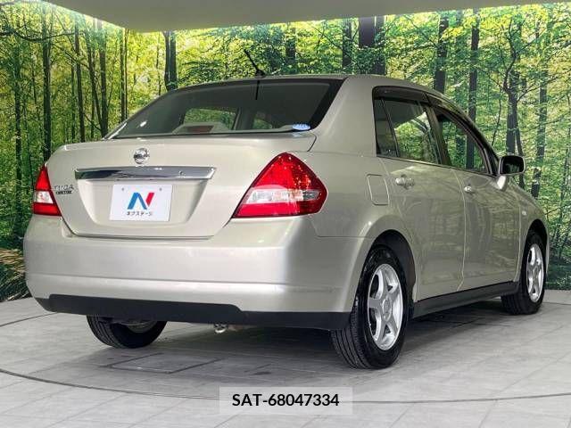 Nissan LATIO 2006-01 362550-17