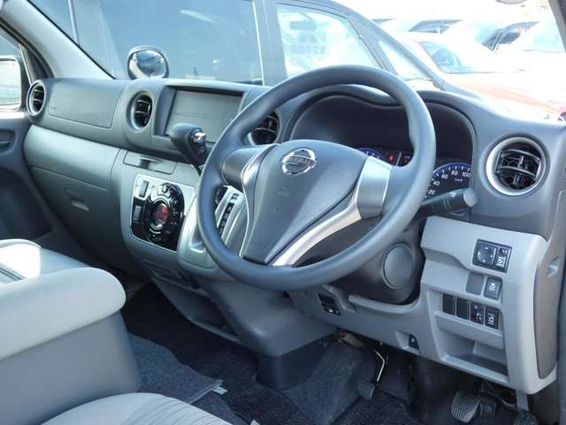 Nissan CARAVAN WAGON 2018-01 192303-9