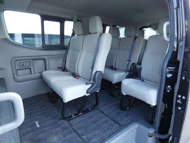 Nissan CARAVAN WAGON 2018-01 192303-24