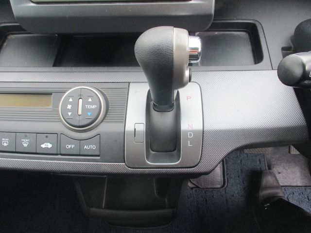 Honda FREED 2009-10 28070-17
